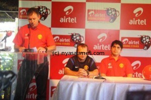 Bryan_Robson_stated_his_belief_that_Airtel_and_Manchester_United_have_chosen_the_right_path_to_success