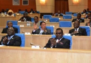 Government_benches_in_Parliament_330_228