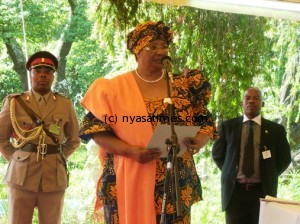 joyce banda at Nthunthama Lodge