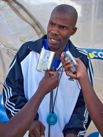 Declerk Nsakakuwona