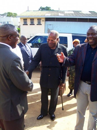 Dr Muluzi arriving at the stadium (1)