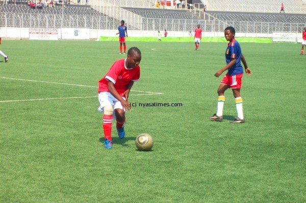 Its my ball......Blantyre Zero player seems to be saying so