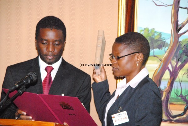 Justice Rachel Sikwese taking oath of office