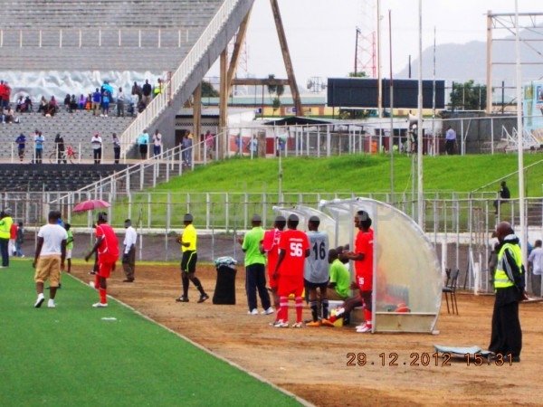 Blantyre United bench in axious for the last whistle (1)