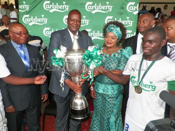 Blue Eagles lift Carlsberg Cup 017