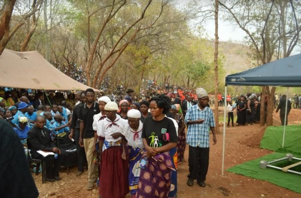 Chakuamba buried in a sombre ceremony