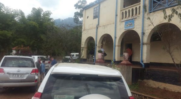 US's Jill Biden motorcade at Eastern Region Police office in Zomba