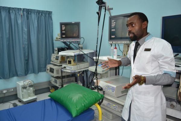 A doctor in the new Intensive Care Unit at Kamuzu Central Hospital-(c) Abel Ikiloni, Mana