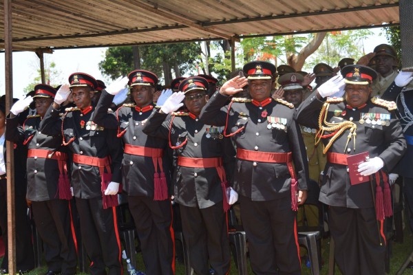 Malawi army officers in Rememberance tribute