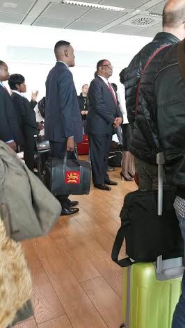 Mutharika at airport