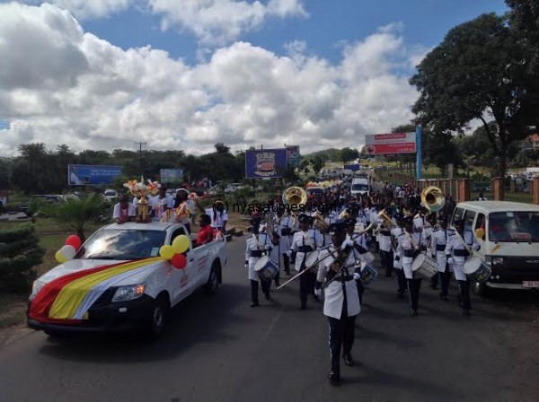 Police band in streets show for Airtel Money
