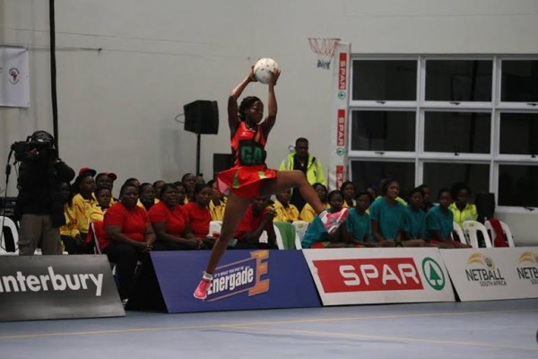 Airborne! Sindi Simutowe