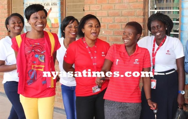 Airtel Malawi employees arrival at Ndirande health centre...Photo Jeromy Kadewere