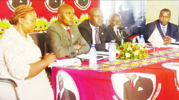 Addressing anews conference from left to right: Sendeza, Mkaka, Menyani, Chiumia and Dzonzi