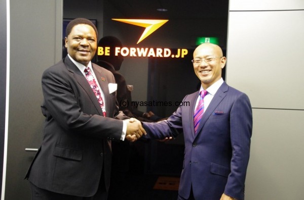 Ambassador Reuben Ngwenya  and BeForward President