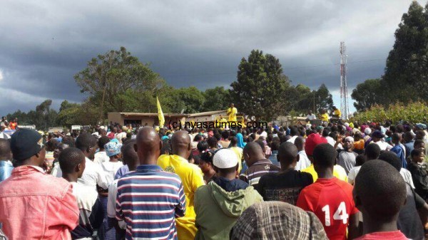 Atupele addressing a whistle stop meeting in Dedza