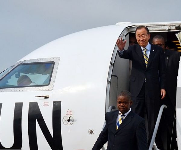 UN chief Ban Ki-moon waves 