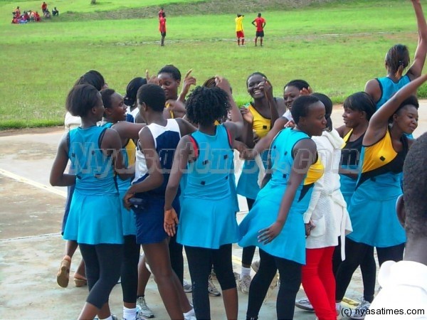 Bingu Tigresses cerebrating after the final whistle...Photo Jeromy Kadewere