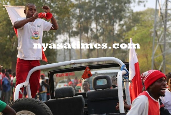 Bullets vuvuzela fan - ...Photo Jeromy Kadewere