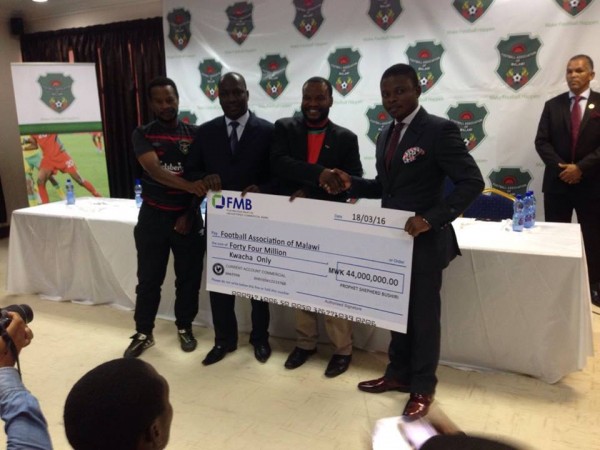 Bushiri donates- to Malawi national football team