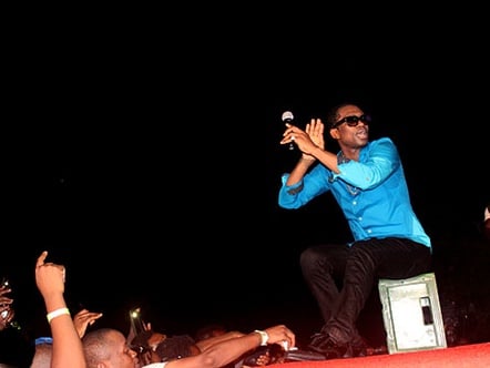 Busy Signal at Malawi Sand Music Festival