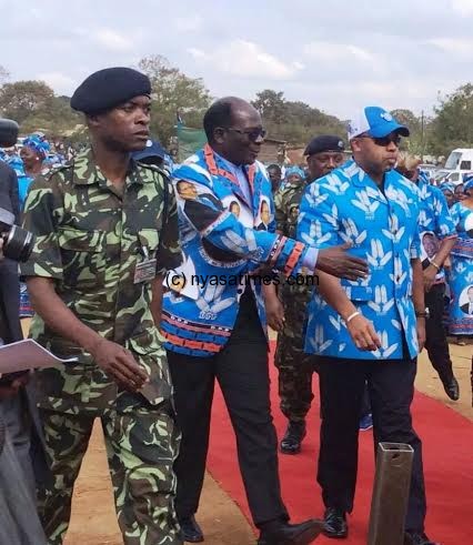 Malawi VP Chilima  (r) with DPP vice president and Malawi High Commissioner to Britaion designate Hetherwick Ntaba at a rally on Sunday