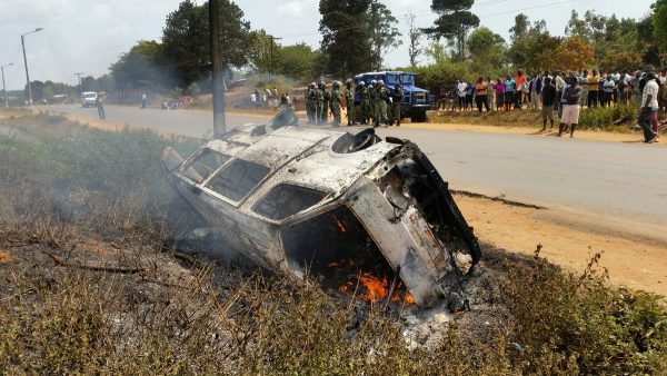 Minibus set ablaze