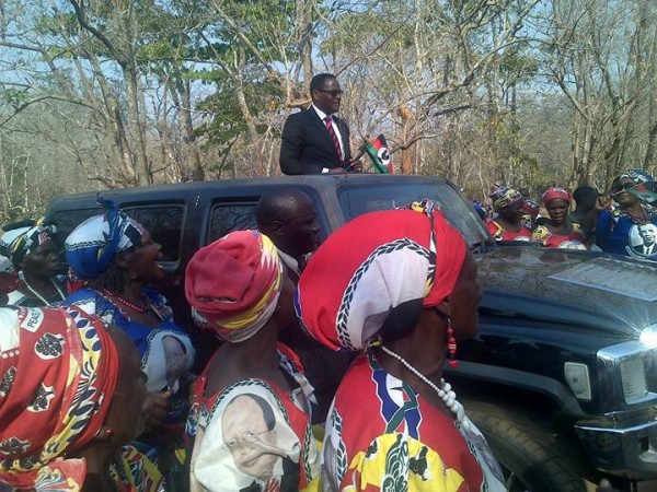 Chakwera arriving at the rally