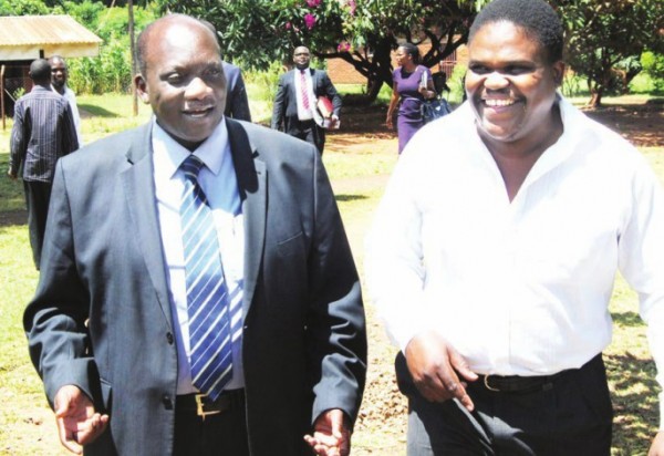  Jumbe (L) and Bwanali: Case drags on