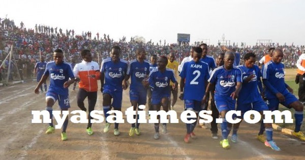 Champions Mighty Be Forward Wanderers celebrate after the game, Pic Alex Mwazalumo