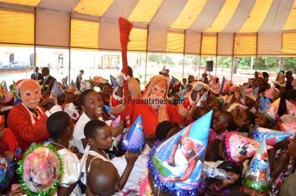 Children enjoying  with Father Christmas at Kamuzu Palace - Pic by Stanley Makuti