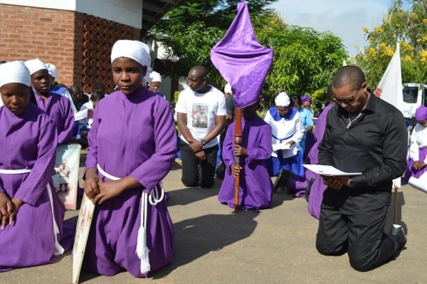 Chilima and christians trace Jesus’s footsteps on Good Friday