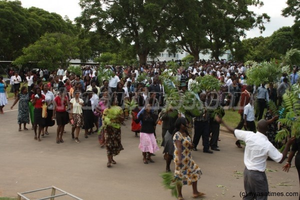 Civil Servants marching around Capital Hill.