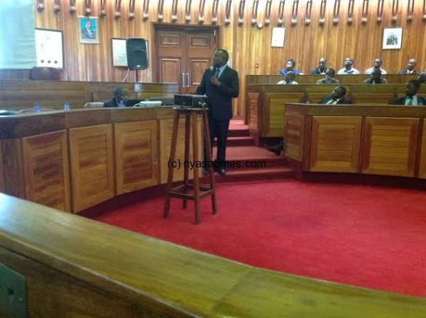 Costly Chanza presenting the budget