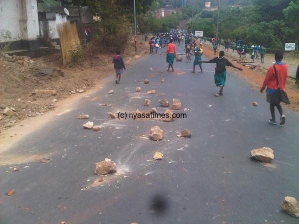 Malawi primary school pupils  took to the streets to protest delayed teacher's salaries.