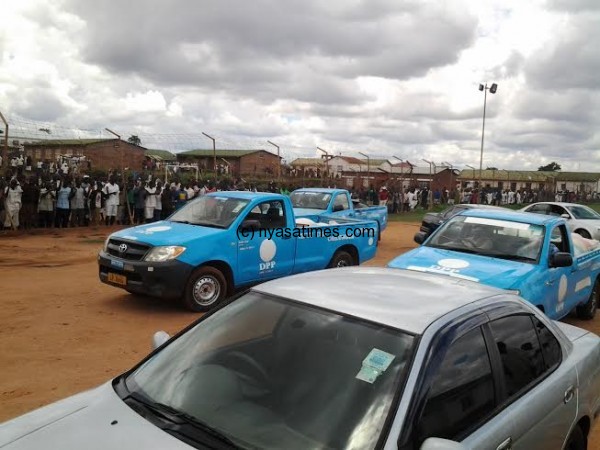 DPP vehicles carying the donation at Maula prison.-Photo by Chancy Namadzunda, Nyasa Times