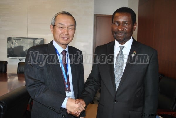 Japan with Malaiw Foreign Affairs Minister Ephraim Chiume after extending the invitation to President Banda