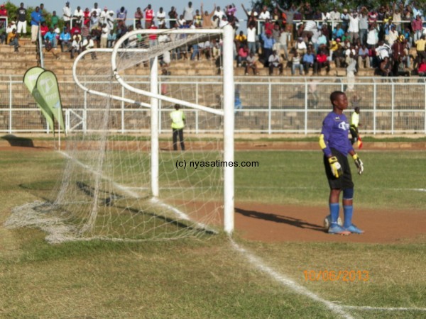 Dejected Ngwenyama reacts after Silver's second goal, Pic Leonard Sharra