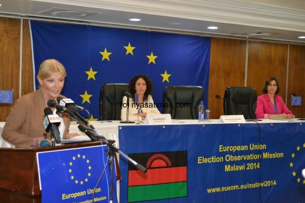 Chief Observer Véronique De Keyser pointed out that Malawi Electoral Commission reacted to the numerous obstacles 