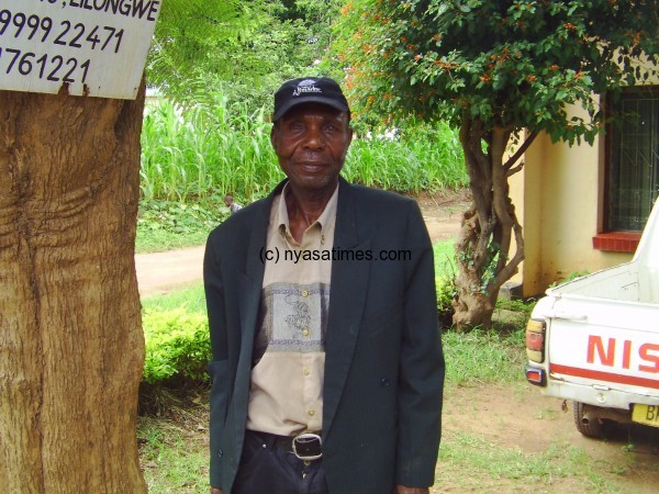 Edison Pasulani Chairman for Central Region Driving schools Association