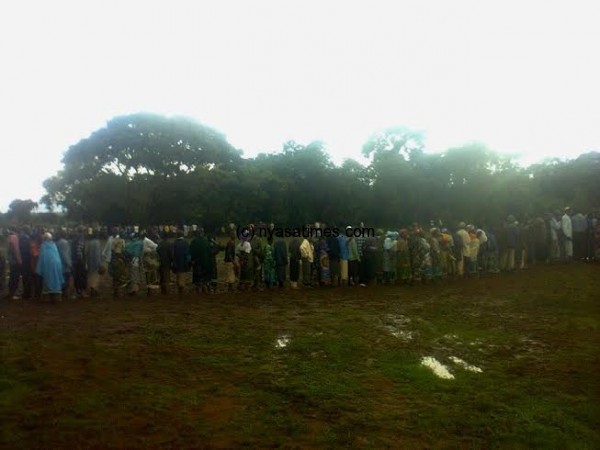 Electorates line up to cast their votes