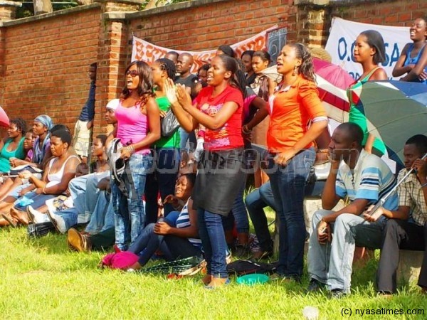 Escom Sisters supporters chanting songs in support of their team...Photo Jeromy Kadewere