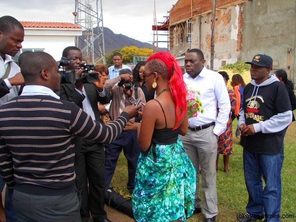 Facing the media after her arrival....Photo Jeromy Kadewere, Nyasa Times