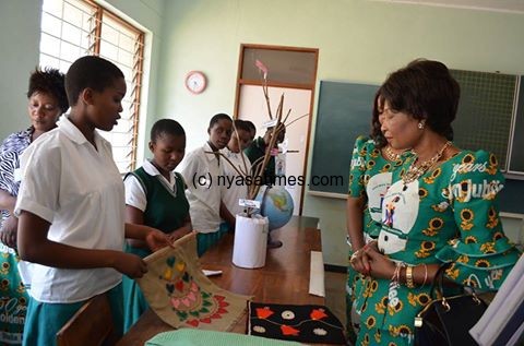 First Lady with Stella Marris students
