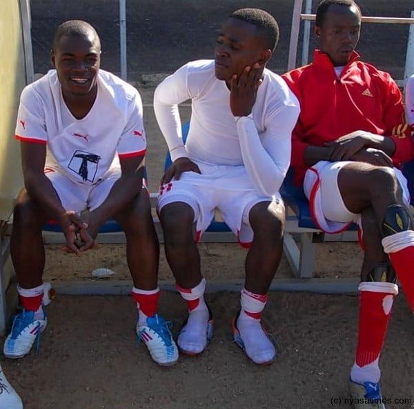 Gabadihno and Douglas started the game from the bench......Photo Jeromy Kadewere
