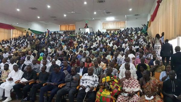 Ghana crowds listening to Malawi's Joyce Banda