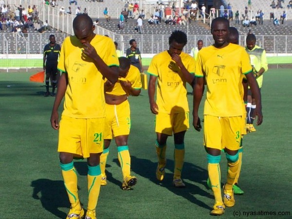 Heads down for Civo players after the game....Photo JJeromy Kadewere