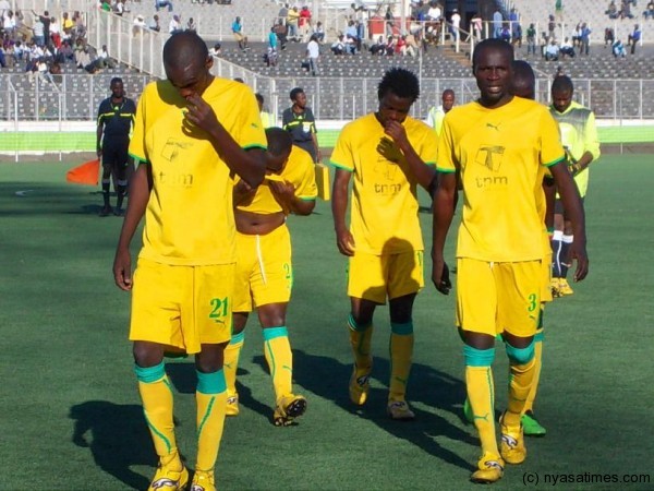 Heads down for Civo players after the game....Photo JJeromy Kadewere