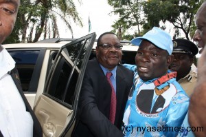 Peter Mutharika: Unhurt