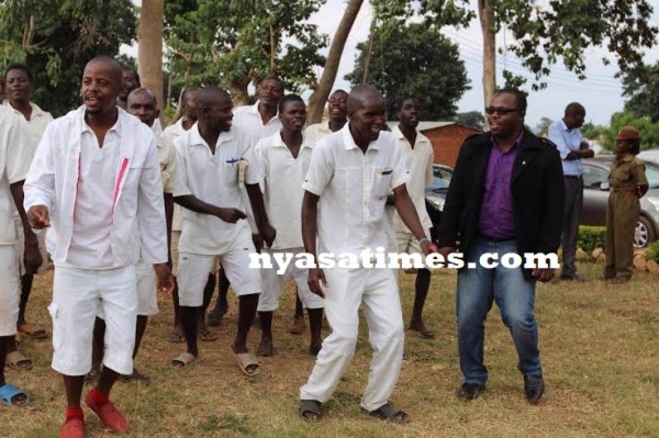 Inmates jive  to thank Prophet Bushiri